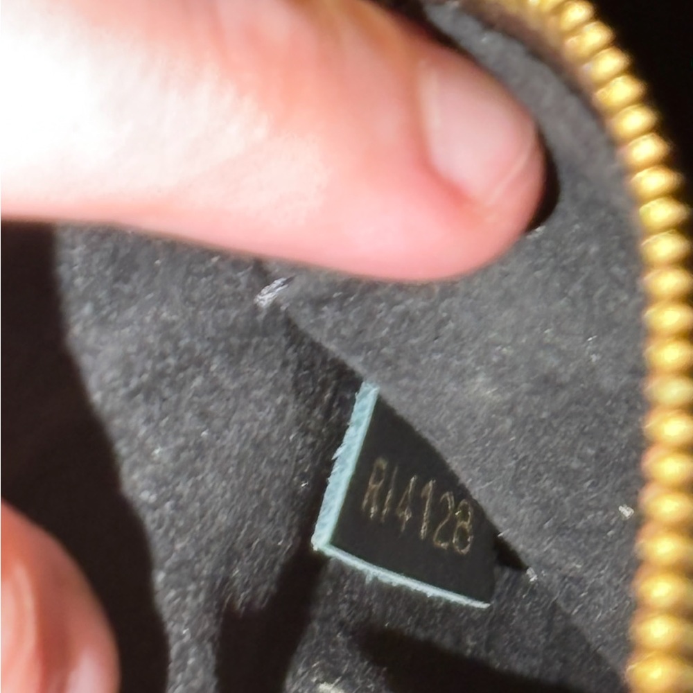 Louis Vuitton NéoNoé MM bag - Picture 8 of 13